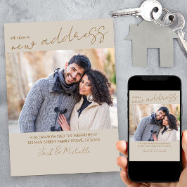 Ny adress Flytta för foto och Avslappnad av skript Meddelande