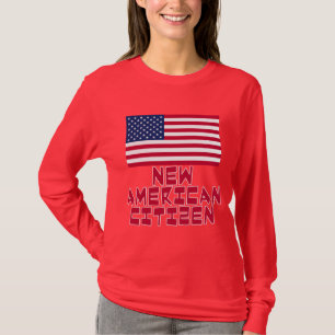 Ny amerikanmedborgare med amerikanska flaggan tröja