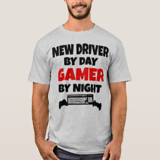 Ny drivrutin efter dagspelaren per natt tee shirt