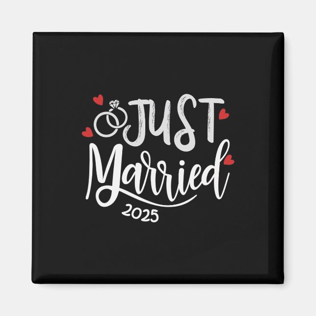 Ny gifta 2025 - Bride and Groom Bröllop Ringar Magnet (Framsidan)