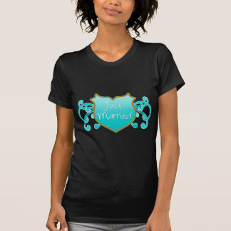Ny gifta Aqua och Guld Shield med blommor T Shirt