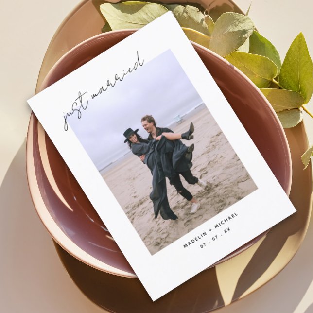 Ny gifta Elegant - enkelt Bröllop-fotokort Spara Datumet (Skapare uppladdad)