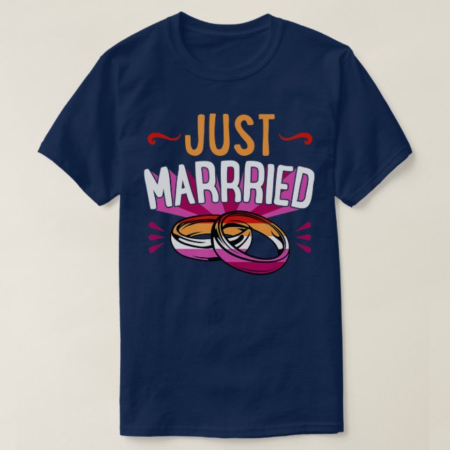 Ny gifta, Lesbisk, Bröllop, kungörelse Gay statsku T Shirt (Design framsida)