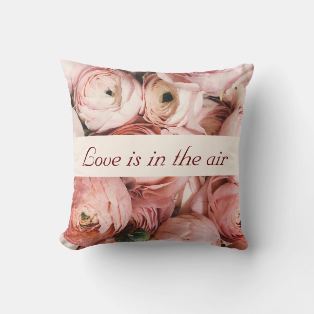 Ny gifta, Rosa ros, Kärlek är med i Luft-rundan Kudde (Framsida)