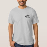 Ny gifta-skjorta broderad t-shirt<br><div class="desc">Ny gifta t-shirt... ...  underbar närvaro för rummen</div>