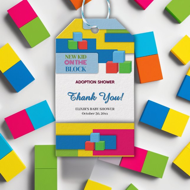 Ny knapp på den blockerade adoptionsfosterpresenta presentetikett (Skapare uppladdad)