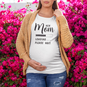 Ny mamma läser in väntetid t shirt