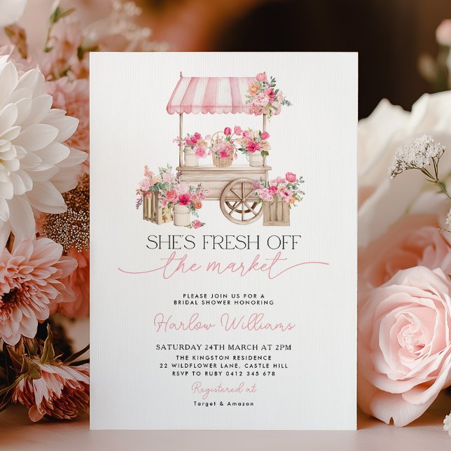 Ny på marknaden blomsterauktion bröllopsfest inbjudningar (She's fresh off the market. Bridal Shower invitation with pink flower cart and pink flowers. )
