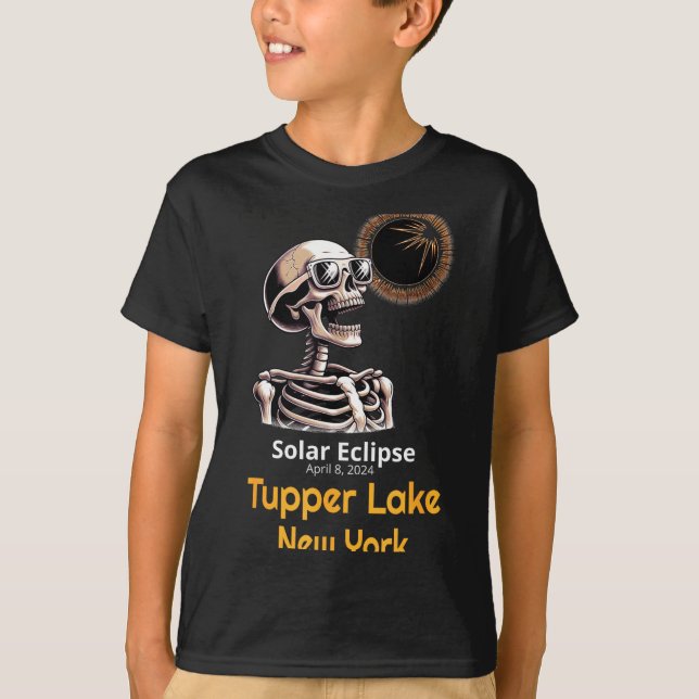 Ny Skelett Solförmörkelse Tupper Lake T Shirt (Framsida)