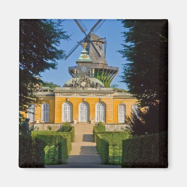 Nya avdelningar och Kvarn Magnet (Framsidan)