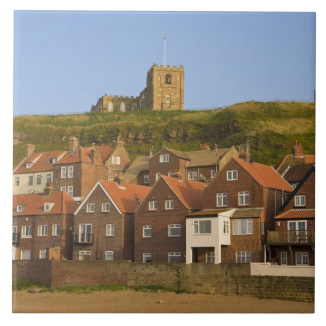 Nya bostäder och St Margarets kyrka, Whitby, Kakelplatta (Framsidan)