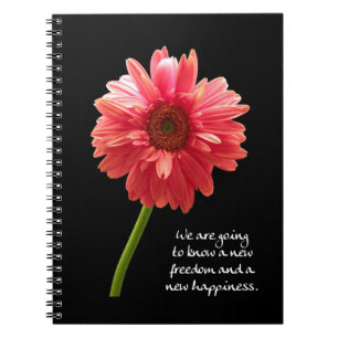 Nya friheter Ny lycka Rosa Gerbera Journal Anteckningsbok Med Spiral