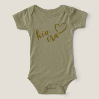 NYA ZEALAND KIA ORA MAORI GULD SCRIPT NAMN NZ T SHIRT