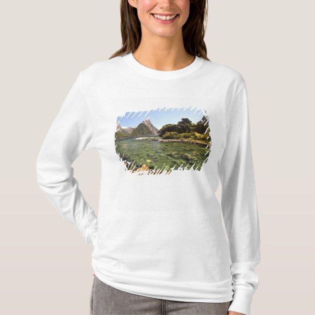 Nya Zeeland, Miter Peak och Bowen River som kommer T Shirt (Framsida)