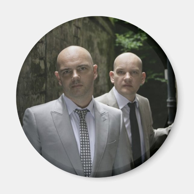 Nyans och Gråt - Täck ut magnet (Framsidan)