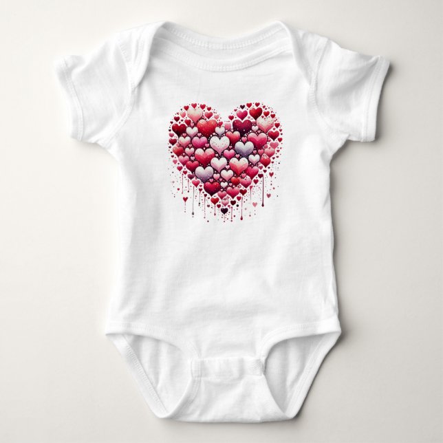 NYANSER AV RÖDA VALENTINSKÄRLEKSHJÄRTAN T SHIRT (Framsida)