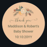 Nyare torkad babystövning för citrusfrukter runt klistermärke<br><div class="desc">Modern torkad Citrus Merry Little Baby Shower-samling, en ny och snyggt stationär enhet och party förråd. Med vibrerande, torkade citrusskivor i varma orangar och gulter ger den här samlingen en modern, boho twist till babyduschen firande. Ren utformning av linjer och contemporary i inslag tillför chic, medan citrustemat ger naturlig värme...</div>