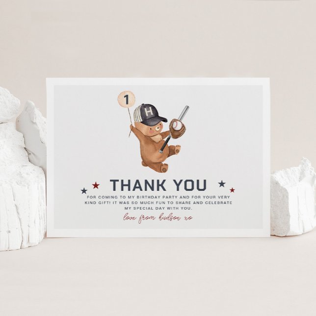 Nybörjare 1:a födelsedag - tack för ditt kort (Rookie 1st Birthday Bear - Thank You Card)