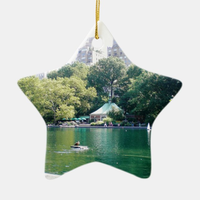 NYC-krog på grönten Julgransprydnad Keramik (Framsidan)