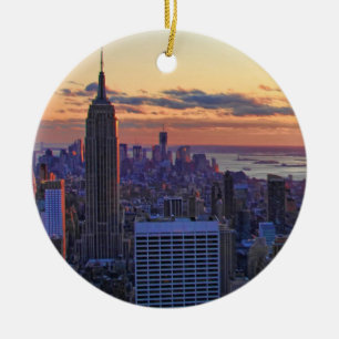 NYC:s skyline: ESB, Bank of America, 4 Times Sq 00 Julgransprydnad Keramik