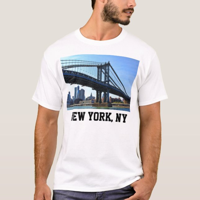 NYC Skyline: Manhattan Bridge #3 T-shirt (Framsida)