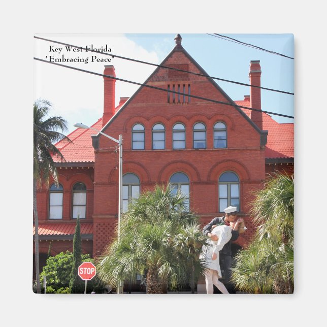 Nyckel Väster Florida, Sailor kissing Nurse WWII Magnet (Framsidan)