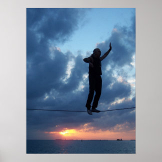 Nyckel Väster Tightrope Walker vid Sunset Poster