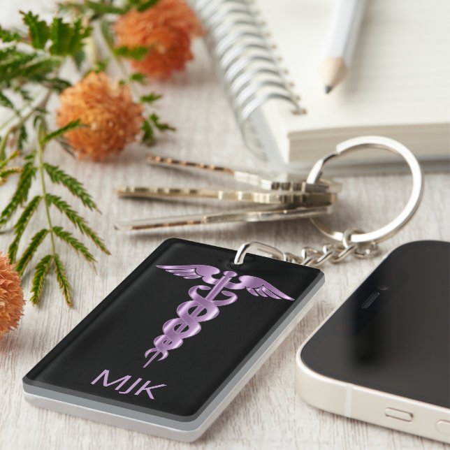 Nyckelkedja för Monogram Lila Caduceus (Högra Framsidan)