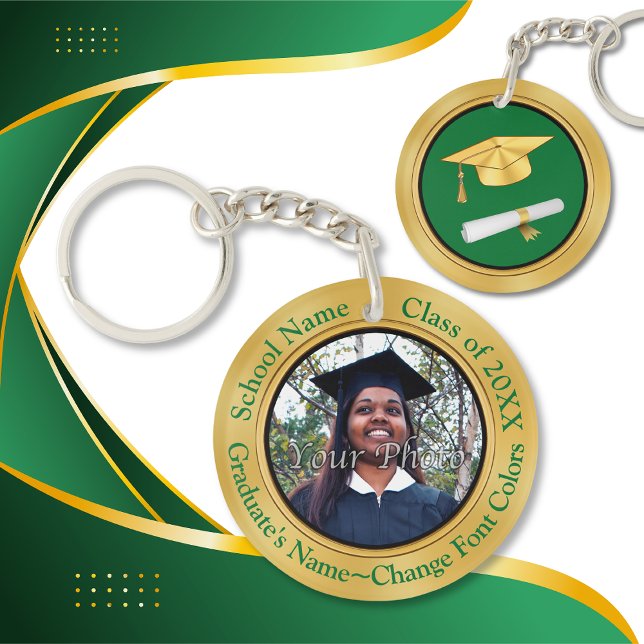 Nyckelkedjor i personlig Studenten. Ändra FÄRG (Personalized Graduation Keychains are nice, Graduation Party Favors. Cheap Graduation Gifts. Green.)