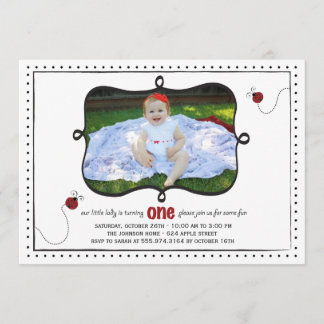 Nyckelpiga First Födelsedagsfest inbjudan - kort -