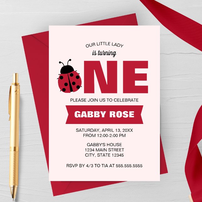 Nyckelpiga Första Födelsedagsinbjudan Inbjudningar (Our Little Lady Is Turning One | Love Bug First Birthday | Garden Spring Birthday Party Invitation)