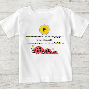 Nyckelpigor lägg till namn svart och gul t shirt