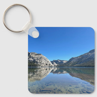 Nyckelring med Tenaya Lake i Yosemite
