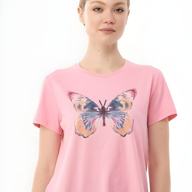 Nyckfull Fjärilsgrafik i Vattenfärg Pastell Rosa T Shirt (Skapare uppladdad)