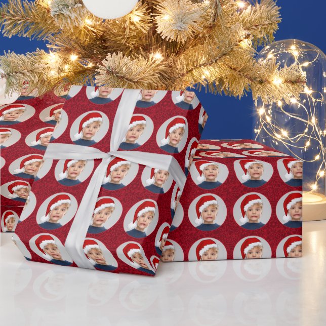 Nyckfull julmönsterfoto med Santamössa Presentpapper (Helgdagar)