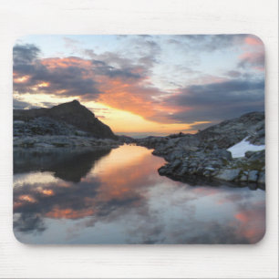 Nydiver Sjöar Sunrise 2 - Ansel Adams Wilderness Musmatta