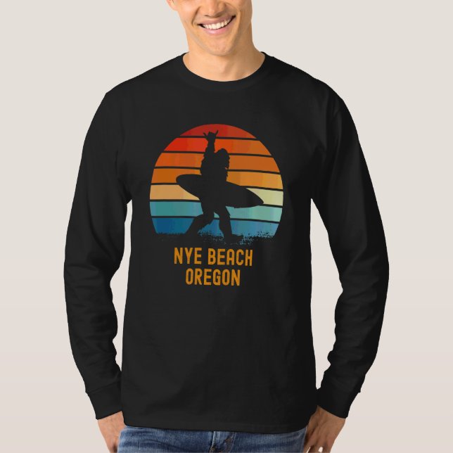 Nye Beach Oregon Sasquatch Souvenir T Shirt (Framsida)