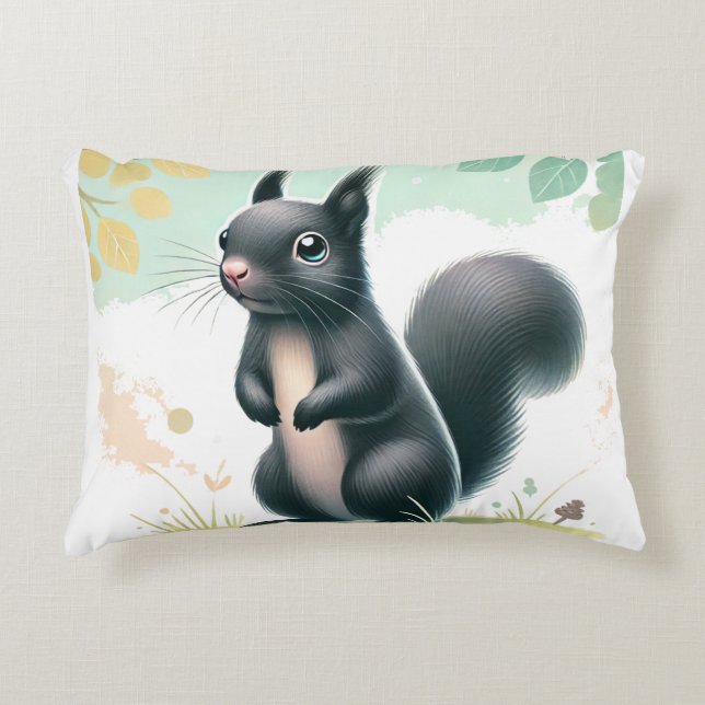 "Nyfiken Black Squirrel Pillow - Nature Inspired W Prydnadskudde (Framsidan)