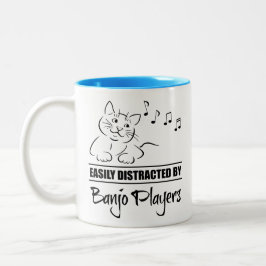 Nyfiken Cat Easily Distrated by Banjo Players Två-Tonad Mugg