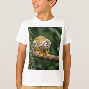 Nyfiken ekorrapa i jungle T-Shirt