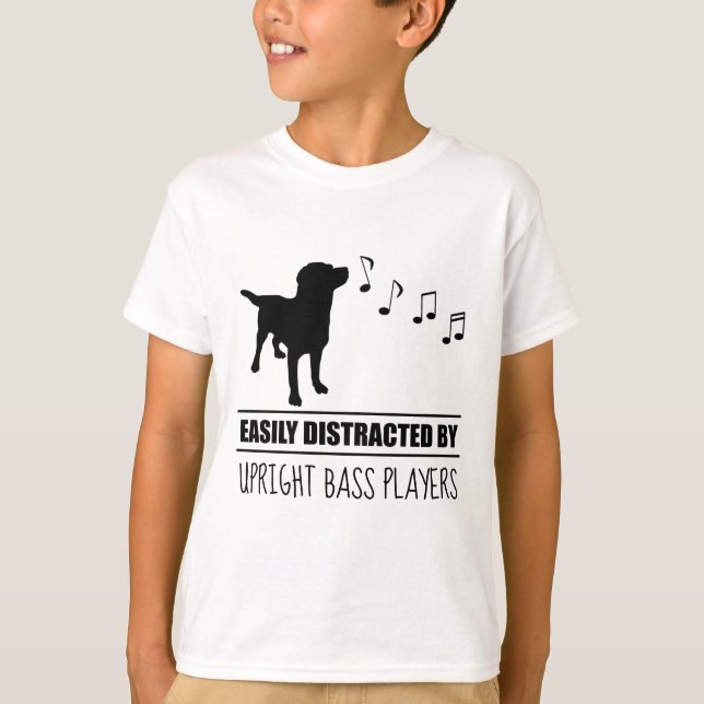 Nyfiken Hund som visas av upphöjda spelarspelare T Shirt (Framsida)