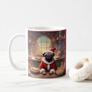 Nyfiken Mops i en Tomte Kostym bakar kakor Kaffemugg