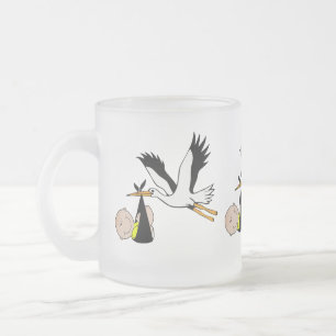 Nyfödd baby och Stork Frostad Glasmugg