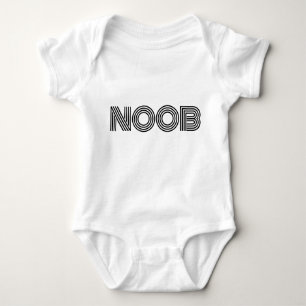 Nyfödd bebis - NOOB Spädbarn Typografi Humor T Shirt