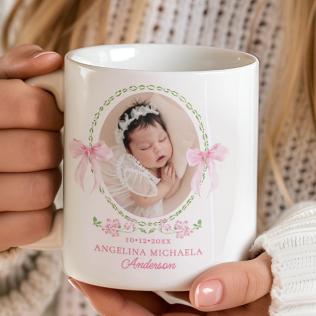 Nyfödd bebis Watercolor Grandmillenial Bows Keepsa Kaffemugg (Skapare uppladdad)