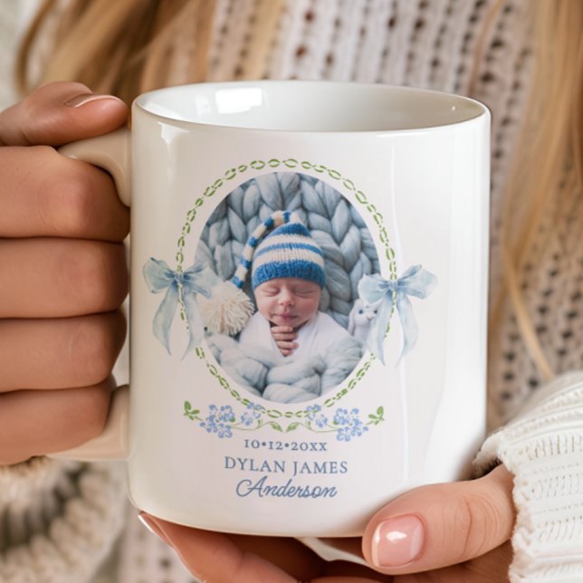 Nyfödd bebis Watercolor Grandmillenial Bows Keepsa Kaffemugg (Skapare uppladdad)