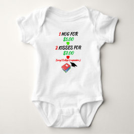Nyfödda Baby Hugs och Kisses - So Funny T Shirt
