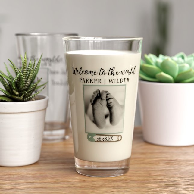 Nyfött foto Välkomna Pojke Proud Parent Glaskopp (Welcome to the world little one! Upload your baby photo to this lovely keepsake glass and your name)