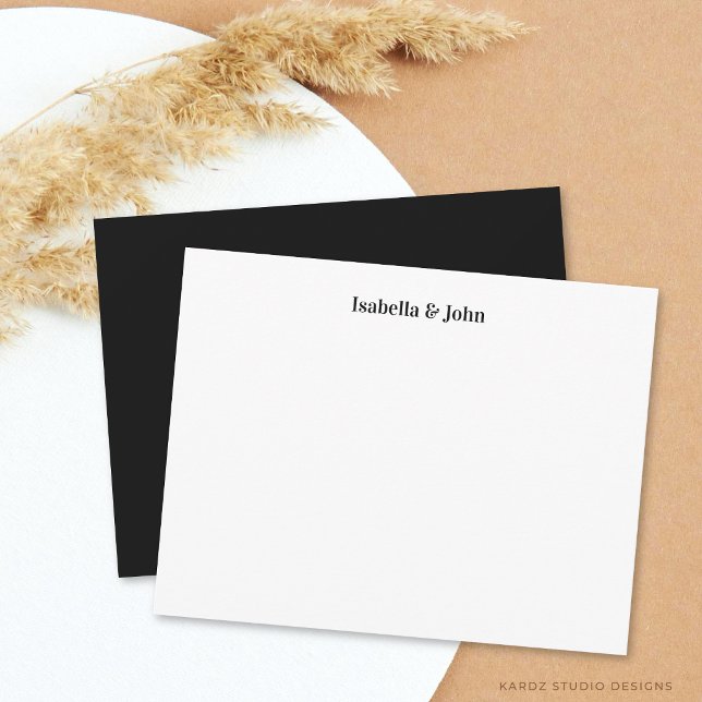 Nygift Modern Minimalistisk Par Anteckningskort (Card is shown in 4.25 x 5.5 inches. Choose size, paper, and corner style.)