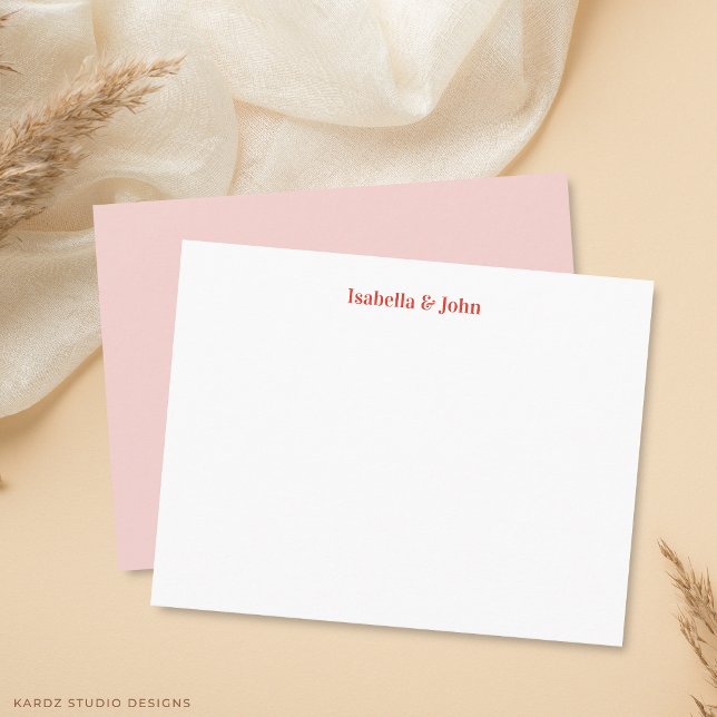 Nygift Modern Minimalistisk Par Anteckningskort (Card shown in 4.25 x 5.5 inches. Choose size, paper, and corner style.)